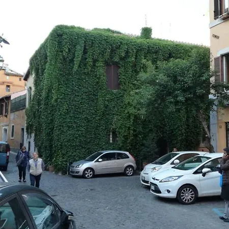 Trastevere House Apartman
